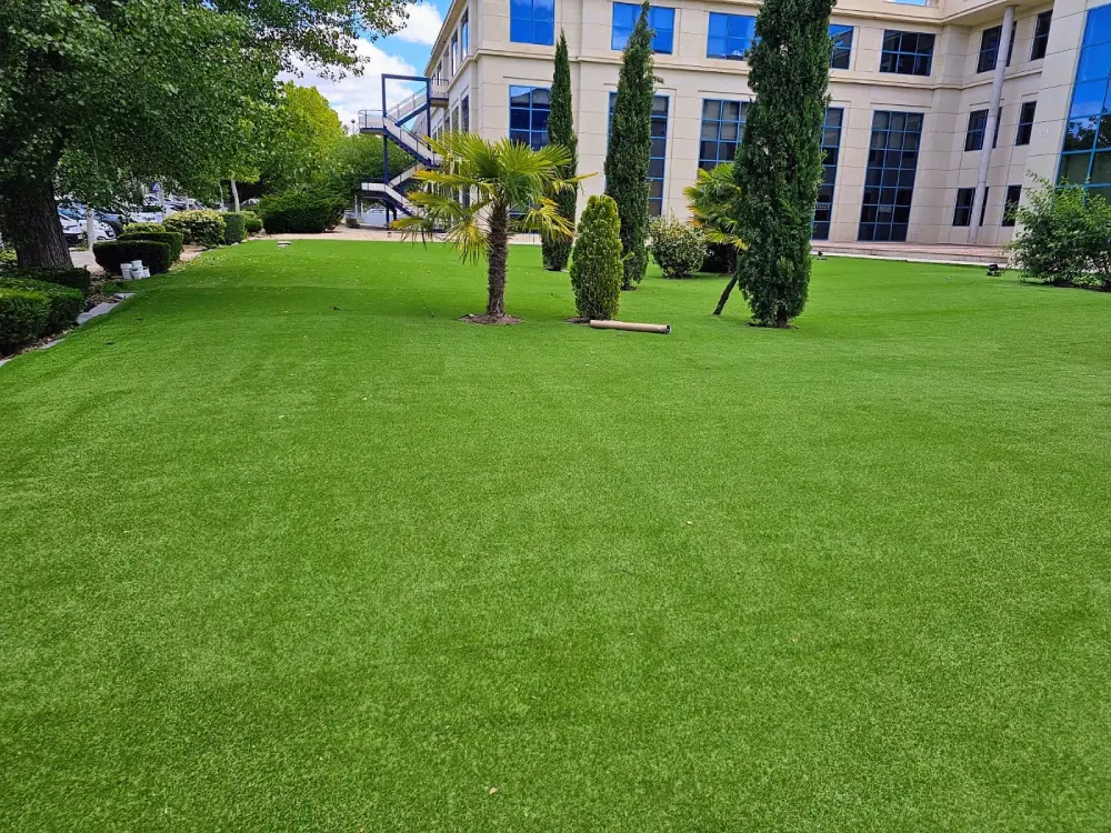 Relva artificial em exterior